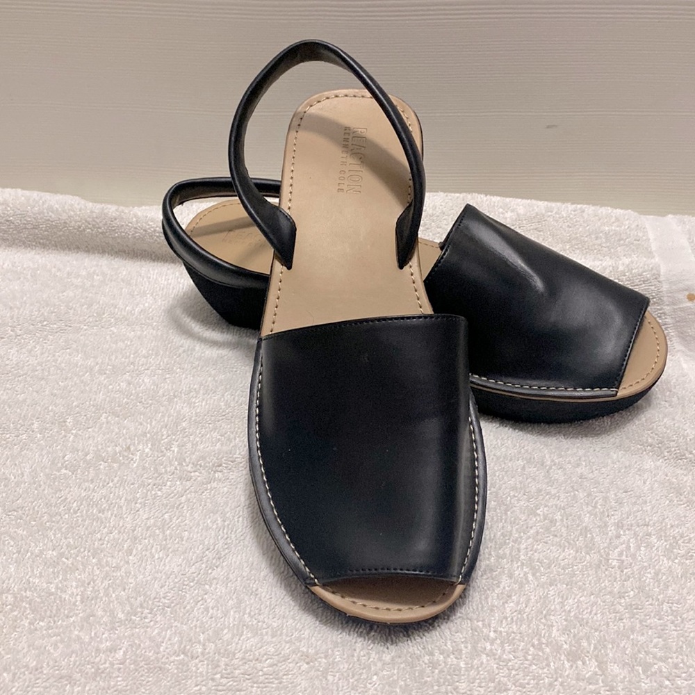 Reaction Kenneth Cole size 10 New